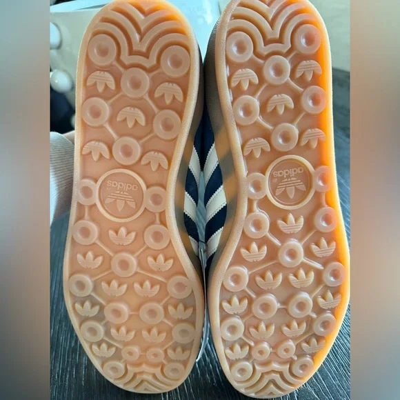 Adidas Originals Gazelle Indoor Dark Blue size 8 1/2 - Picture 4 of 6